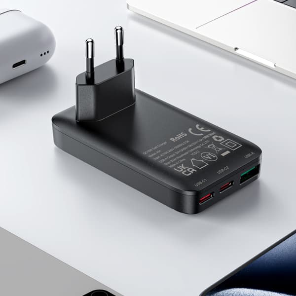 65W GaN 2 USB-C USB-A Ultratynd Flad Vægoplader - Sort