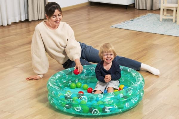 Grön pool 91x20cm + BESTWAY bollar