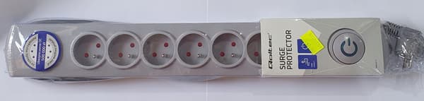Qoltec Quick Switch överspänningsskyddsgrenuttag | 8 uttag | 1,8 m | grå