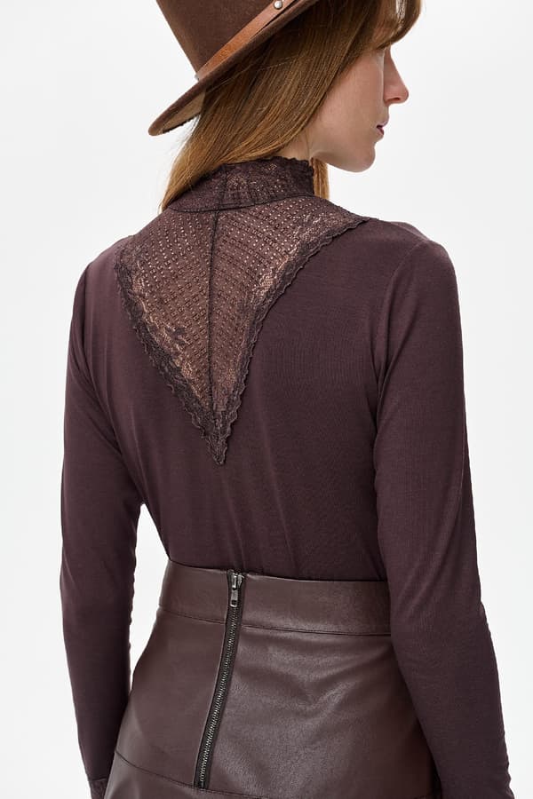 Damebluse Oyana 2 Chokolade 44