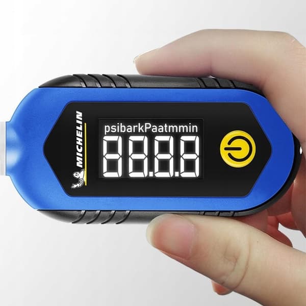 MICHELIN DIGITAL DÄCKTRYCKSMÄTARE MED LCD-DISPLAY 2-I-1