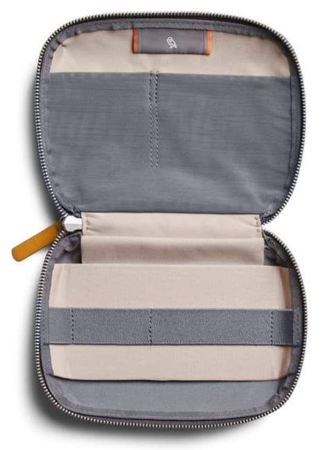 Bellroy Tech Kit Compact - mobil tilbehørsorganisator (skifer)