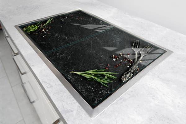 GLASSKYDDSPLÅT FÖR SPIS 70x52 KÖK