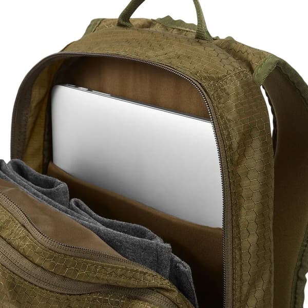 Dakine Campus M Reppu 25L | Musta