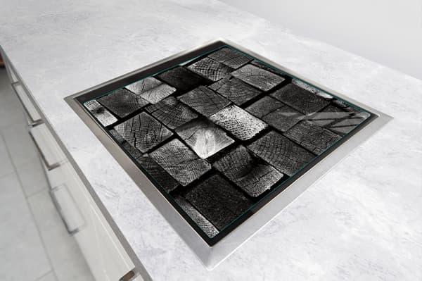 GLASSKYDDSPLÅT FÖR SPIS 50x52 TRÄ