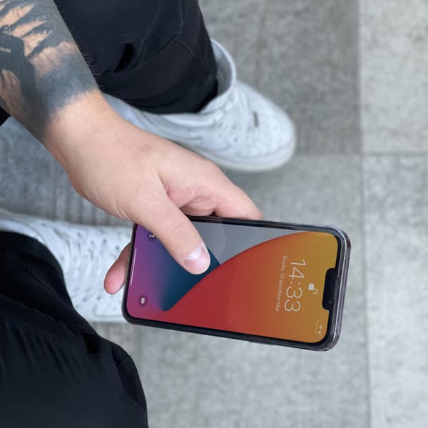 Fuldlimet hærdet glas til iPhone 13 mini