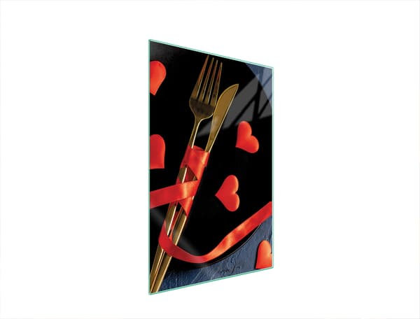 GLAS SKÄRBRÄDA 35x52 HJÄRTA