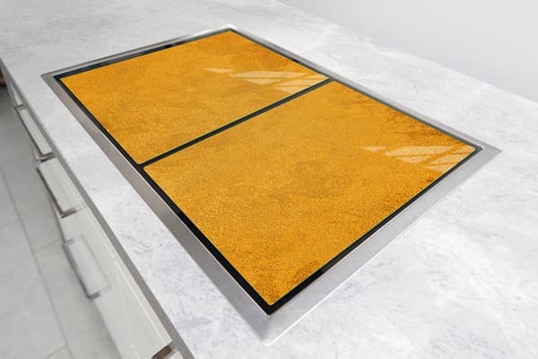 GLASBESKYTTELSESPLADE TIL KOMFUR 85x52 GULD