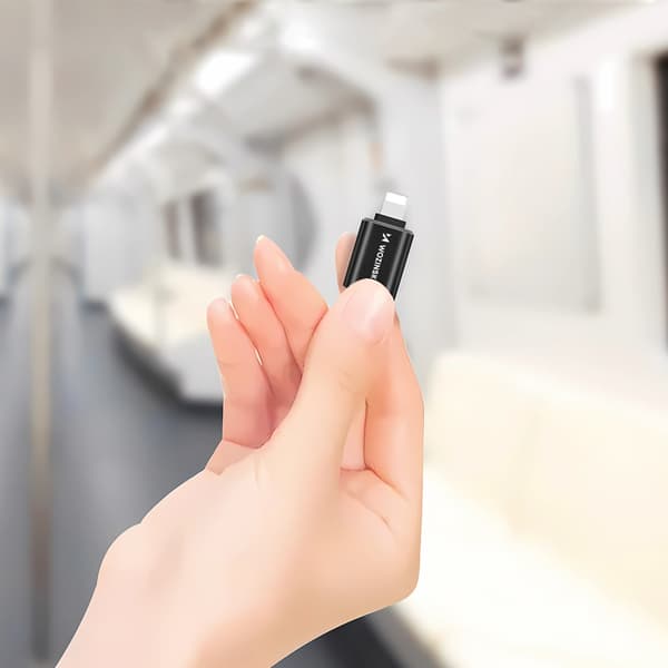 iPhone Lightning - USB-A OTG -sovitin - musta