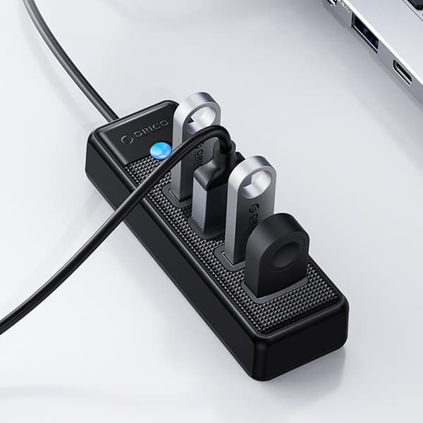 PW4U-U3 USB-A splitter hub - 4x USB-A - sort