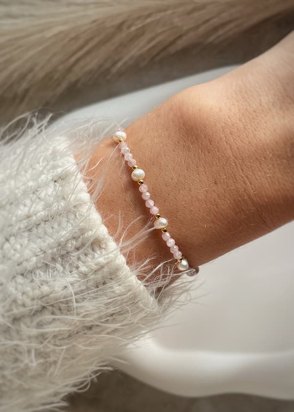 Kunzit og perle armbånd