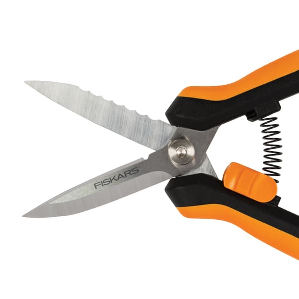 FISKARS SOLID Monitoimiset sahalaitaiset sakset langalle ja narulle