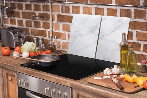 GLASSKYDDSPLÅT FÖR SPIS 75x52 MARMOR
