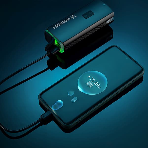 Forlygte med USB-C kabel 3000 lm - sort