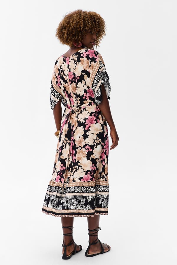 Marta musta mekko 46