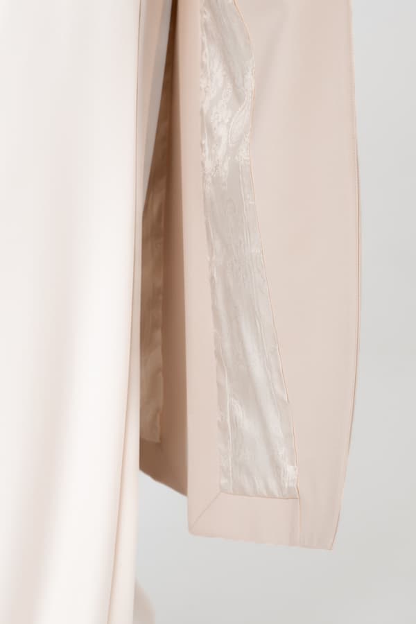 Eni 2 lysbeige damevest 42