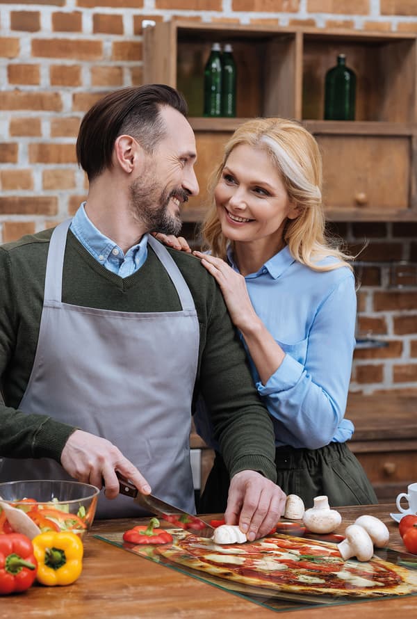SKÄRBRÄDA I GLAS 52x30 PIZZA
