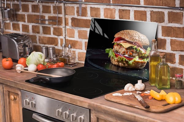 GLASSKYDDSPLÅT FÖR SPIS 70x52 HAMBURGER