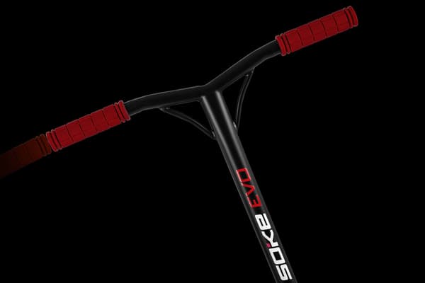 SOKE EVO röd sparkcykel