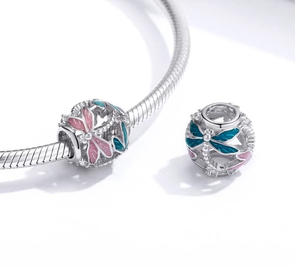Charms Pandora: Colgante de libélula calada
