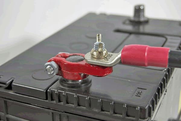 UNIVERSAL BATTERIPOLMAR ÖGLÅSAR 2 DELAR