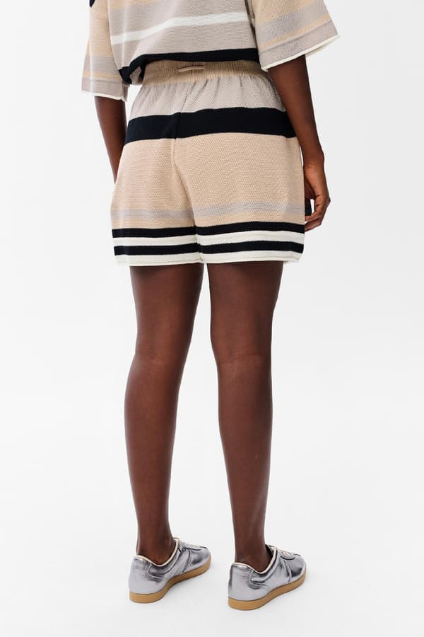 Oda Lysebeige Dameshorts 40/42