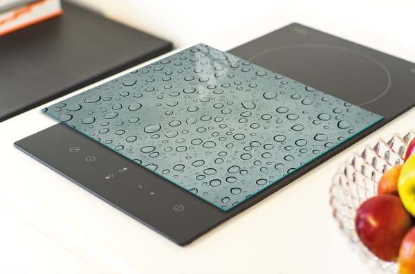 SKÄRBRÄDA I GLAS 30x22 DROPS