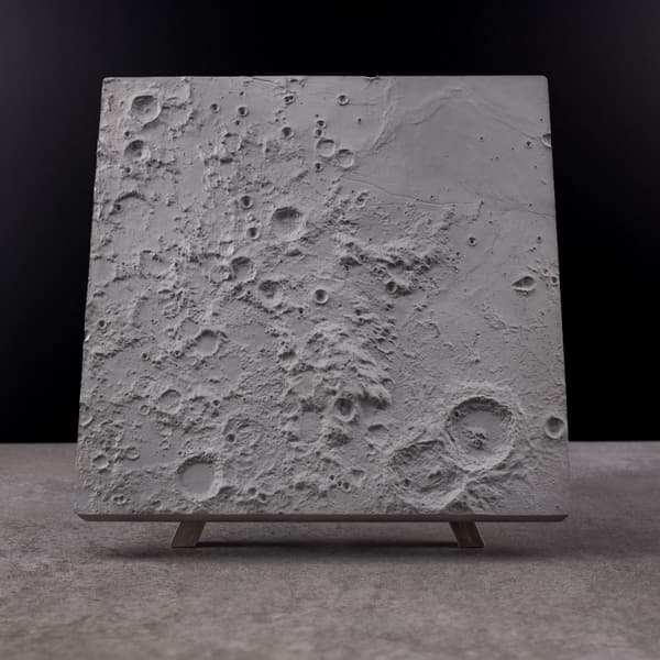 Space Plate Stand - 20×20 cm (sølv)