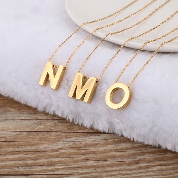 Collar de cadena de oro LETRA M Acero inoxidable