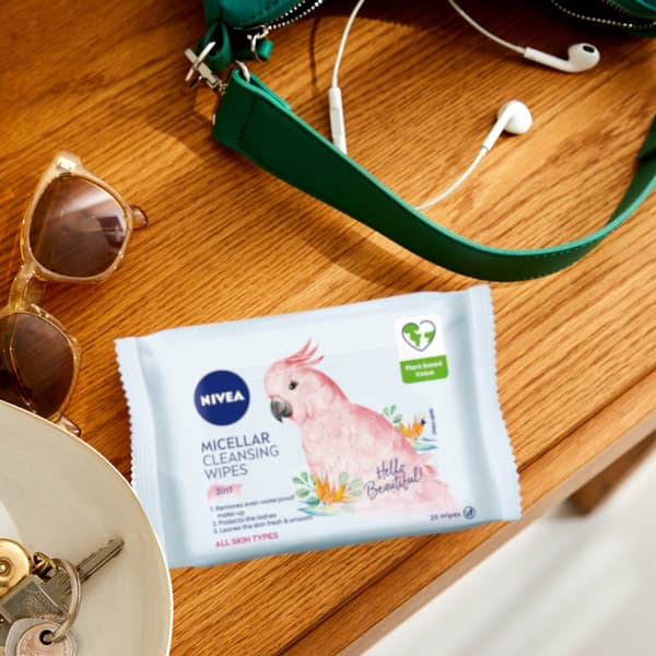 Nivea Caring Micellar rensewipes 3-i-1 til makeup-fjernelse 25 stk.