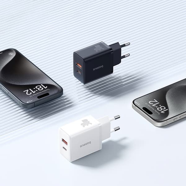 Cube Pro 30W USB-C USB-A -seinälaturi - musta