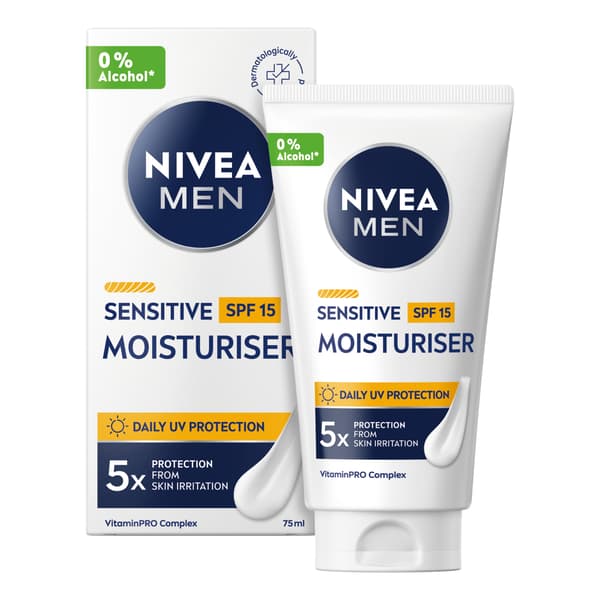 Nivea MEN Sensitive Soothing -kosteusvoide miehille SPF 15, E- ja B5-vitamiini, 75 ml