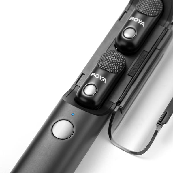 4-in-1 2.4GHz USB-C Langaton Mikrofonisetti MAGIC-03 - Musta