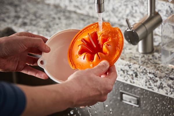 FISKARS FUNCTIONAL FORM Manuell citruspress för citroner