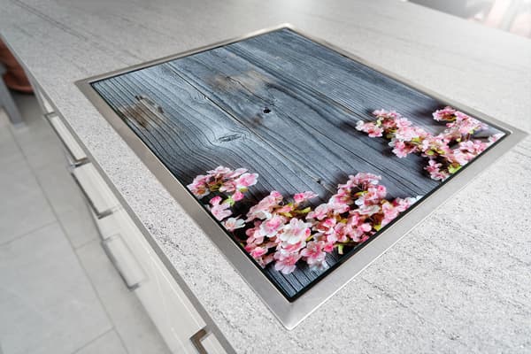 SKÄRBRÄDA I GLAS 52x30 TRÄ