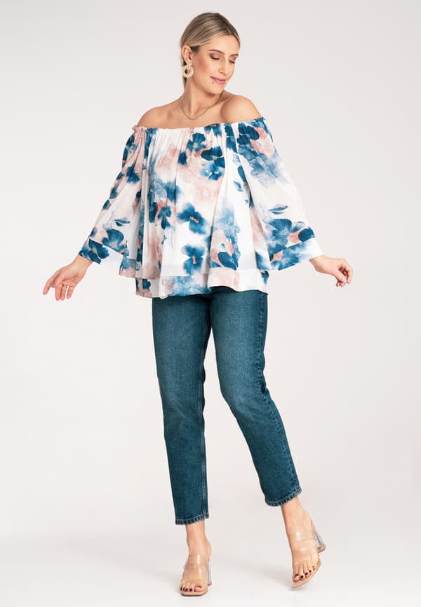 Blomstret bluse med pufærmer - blå størrelse S/M