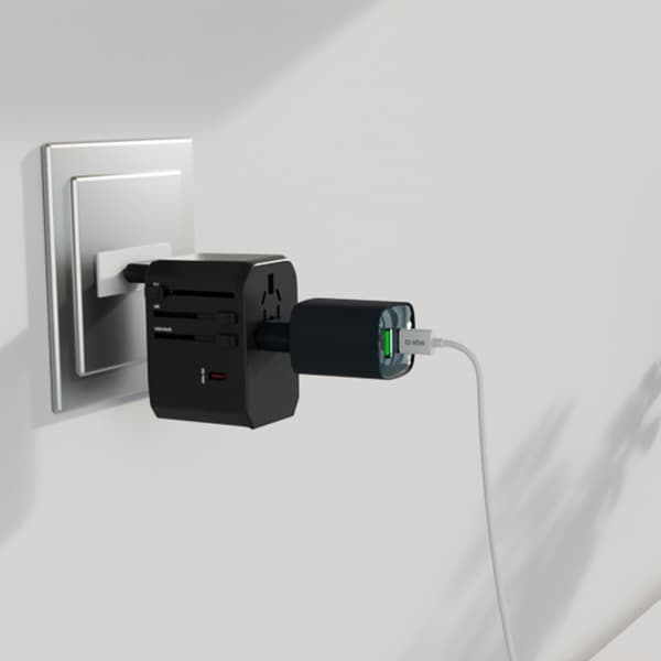 Rejseadapter EU UK US AUS USB-C USB-A GaN 70W - Sort