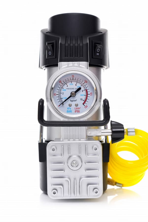 Bärbar billuftkompressor 12V 190W | Kraft&Dele