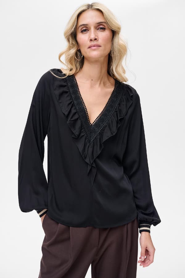 Mila Svart Damblus 42