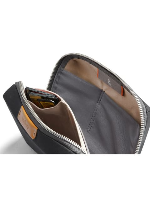 Bellroy Tech Kit Compact - mobil tilbehørsorganisator (skifer)