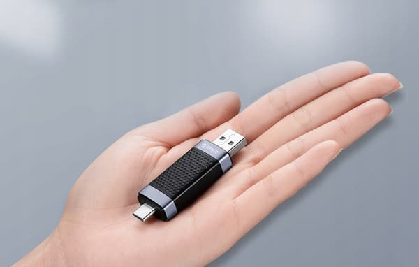 ORICO CD2D-AC2-BK-EP SD/microSD USB-A/USB-C 2.0 minneskortläsare