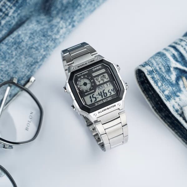 CASIO AE-1200WHD-1A (zd159a) HERRKLOCKA + ASK
