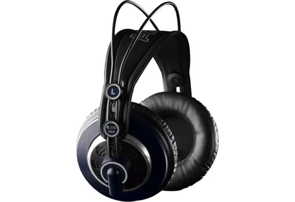 AKG K240 MKII - halvöppna studi­hörlurar