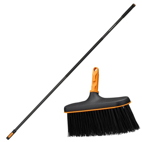 FISKARS ONECLICK Fejebørstehoved 27 cm + Håndtag 161 cm