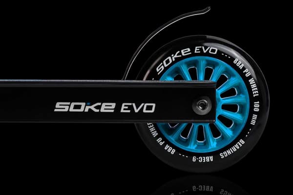 SOKE EVO blå sparkcykel