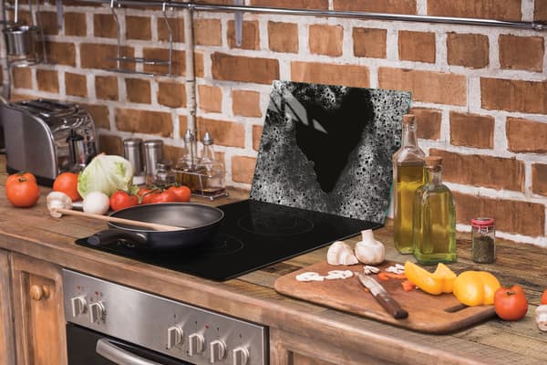 GLAS SKÄRBRÄDA 40x30 HJÄRTA