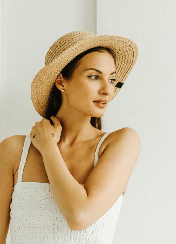 BSK-02 BEIGE PANAMA raffia strandhat