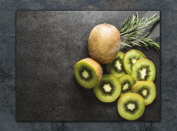 SKÄRBRÄDA I GLAS 30x22 KIWI