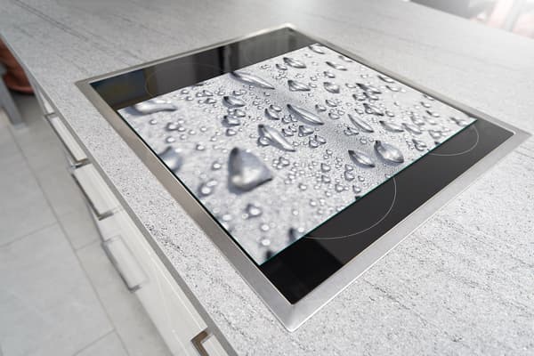 GLAS SKÆREBRÆT 45x52 DROPS