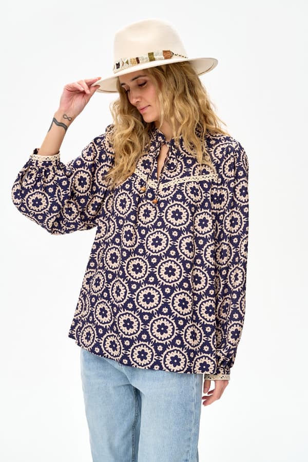 Tiffani Mörkblå Damblus 36/38